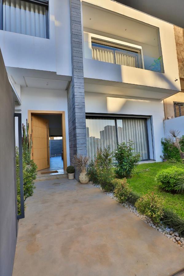 Magnifique villa avec piscine Ville Nouvelle Extérieur photo